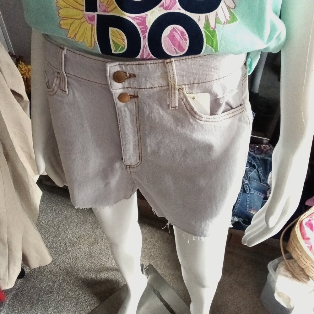 Universal Thread White Denim Shorts
